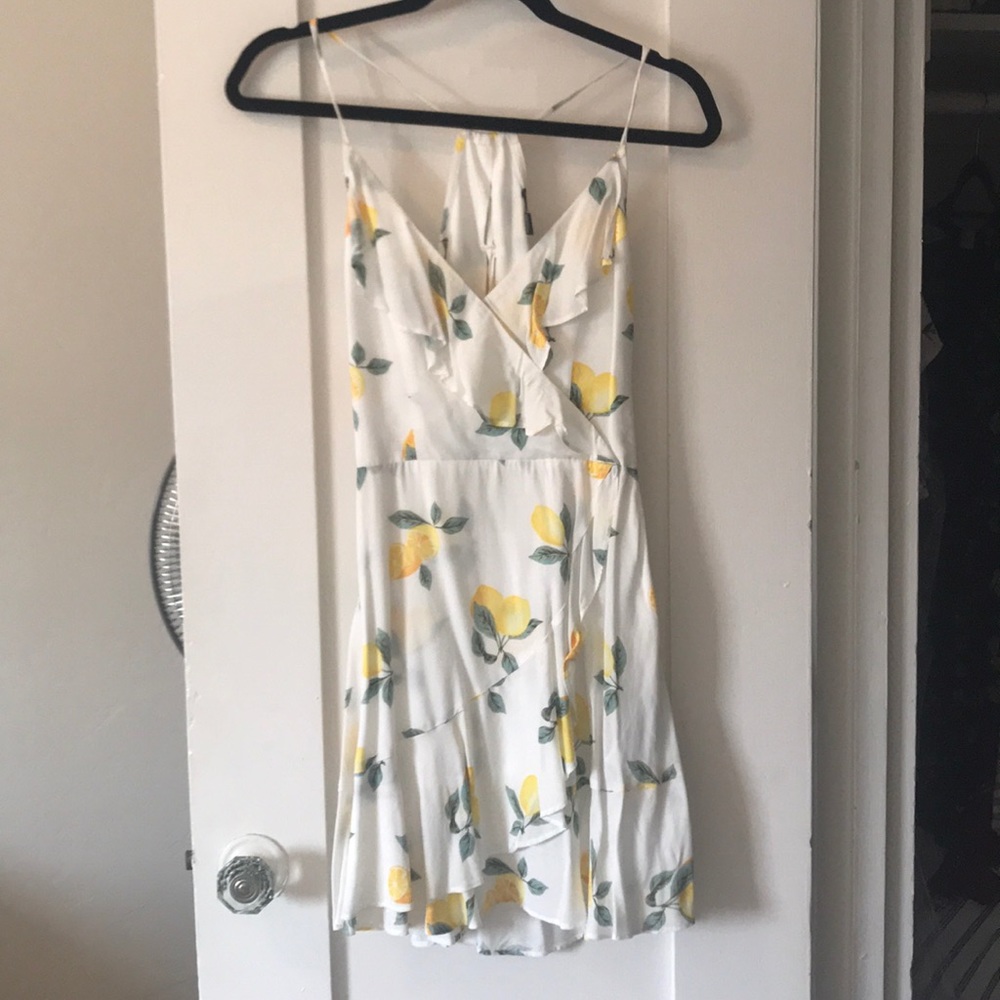 Lemon summer dress!